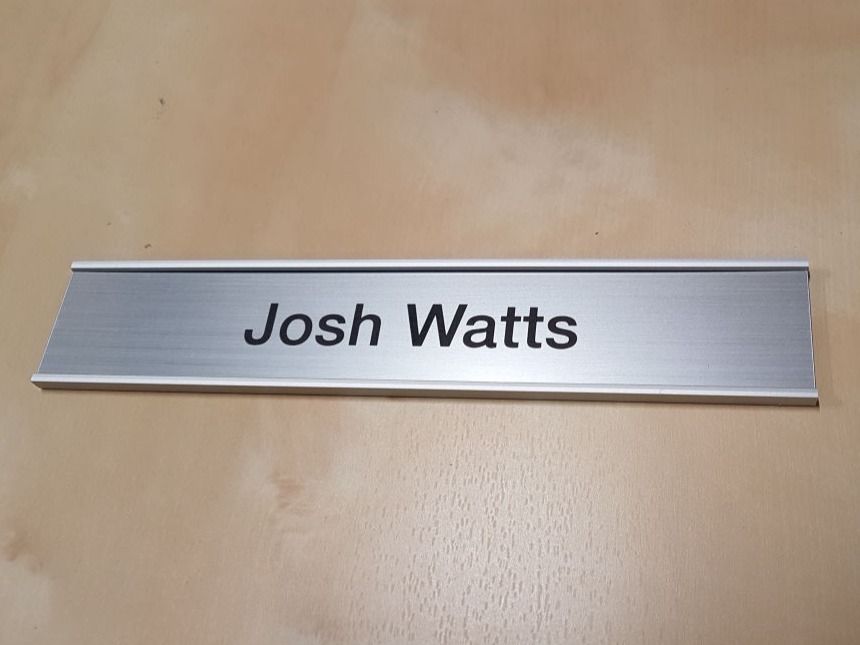 Aluminium wall or door name bar