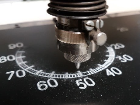 Custom engraving a metal plate