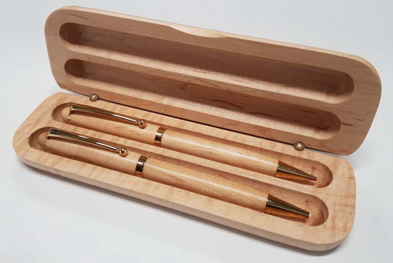 Maple timber pen set